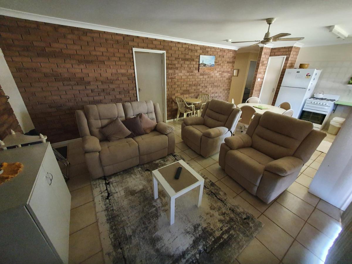 Ocean Beach Chalet 15 Jurien Bay Exterior photo