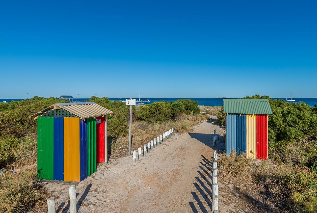 Ocean Beach Chalet 15 Jurien Bay Exterior photo