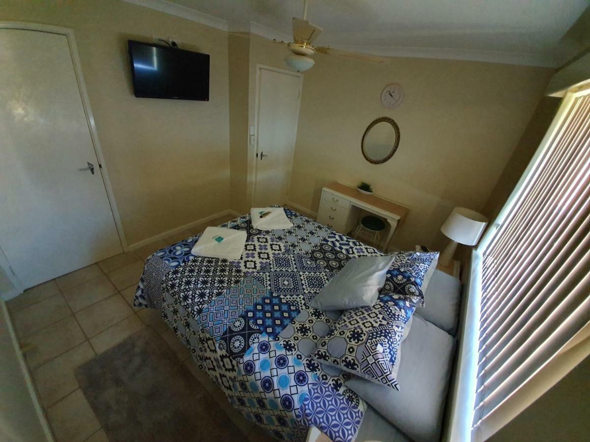 Ocean Beach Chalet 15 Jurien Bay Exterior photo